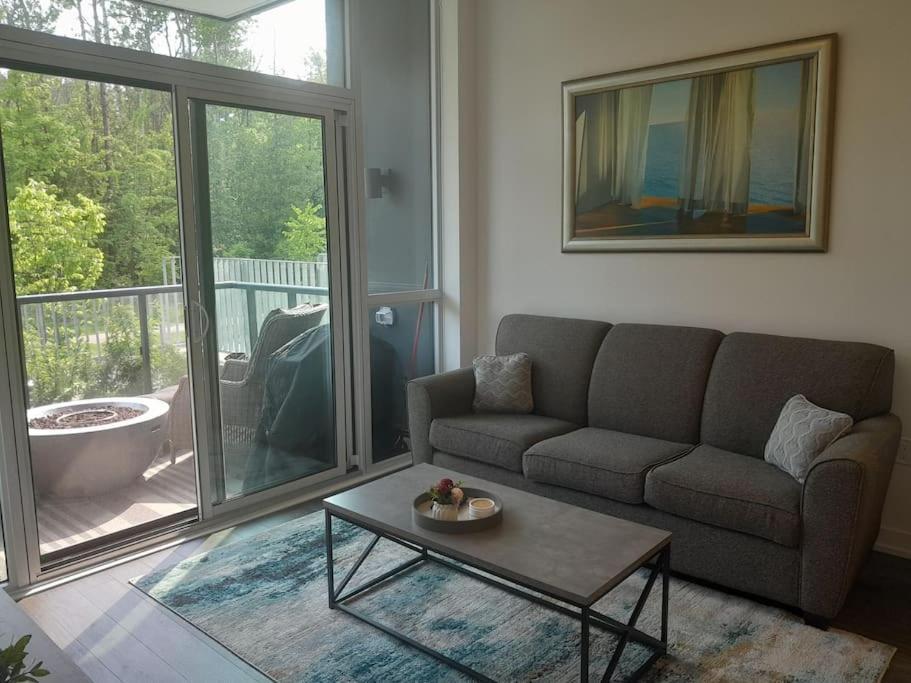 Cozy South View Suite Overlooking The Nature Trail Innisfil Екстериор снимка